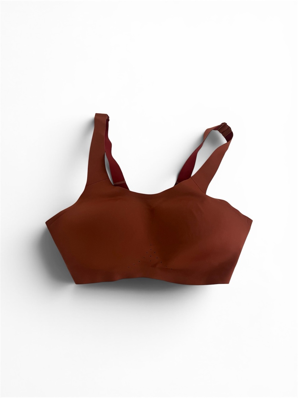 Brooks Wireless Sports Bra in Burnt Red